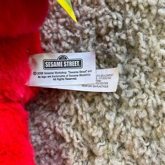 NWT VTG Sesame Street 11” Elmo Doll Cube Nanco Staffed Animal - Picture 6 of 6